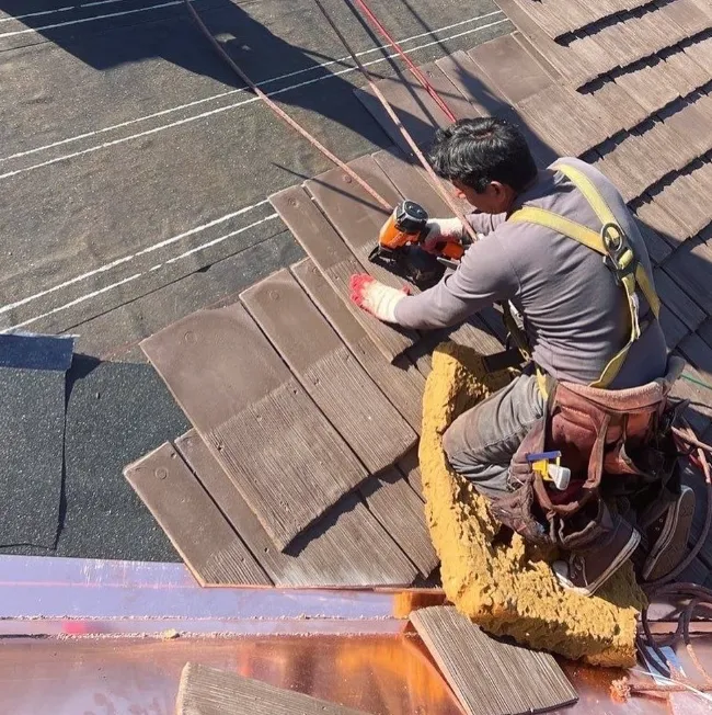 What sets a great roofing company apart